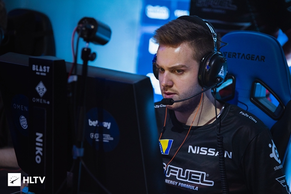 DOTA2分析师NS谈利雅得决赛：LGD战术和选人更胜一筹，没有剧本